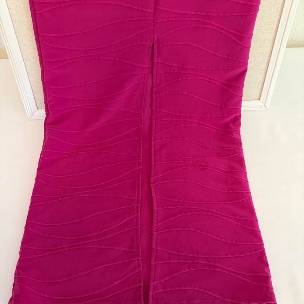 Le Lis Cora Dress Vibrant Pink Strapless Dress - Picture 8 of 8